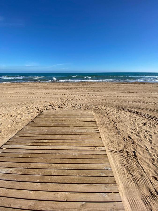 Residenz Ramon Gallud Torrevieja Bagian luar foto