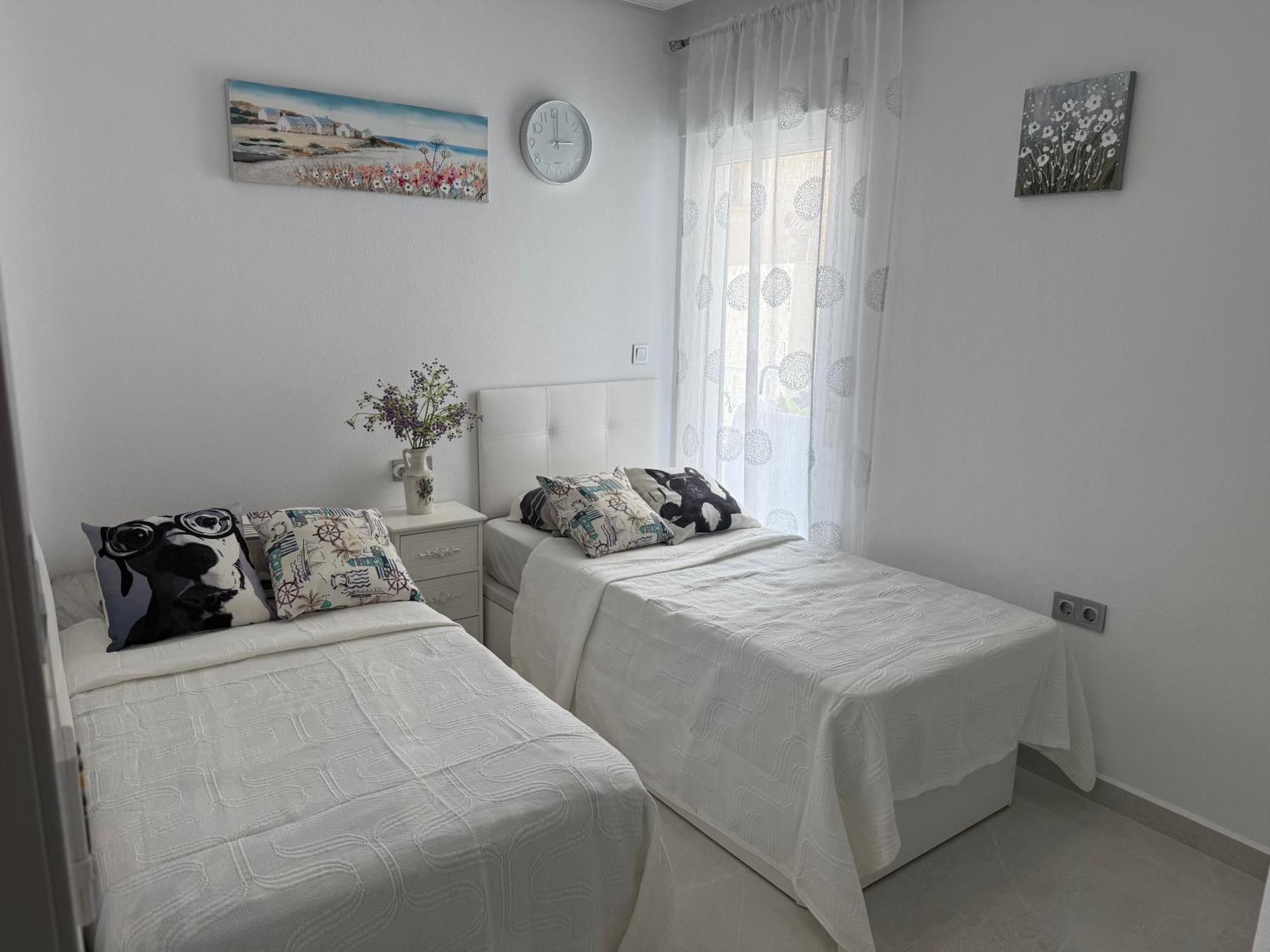 Residenz Ramon Gallud Torrevieja Bagian luar foto
