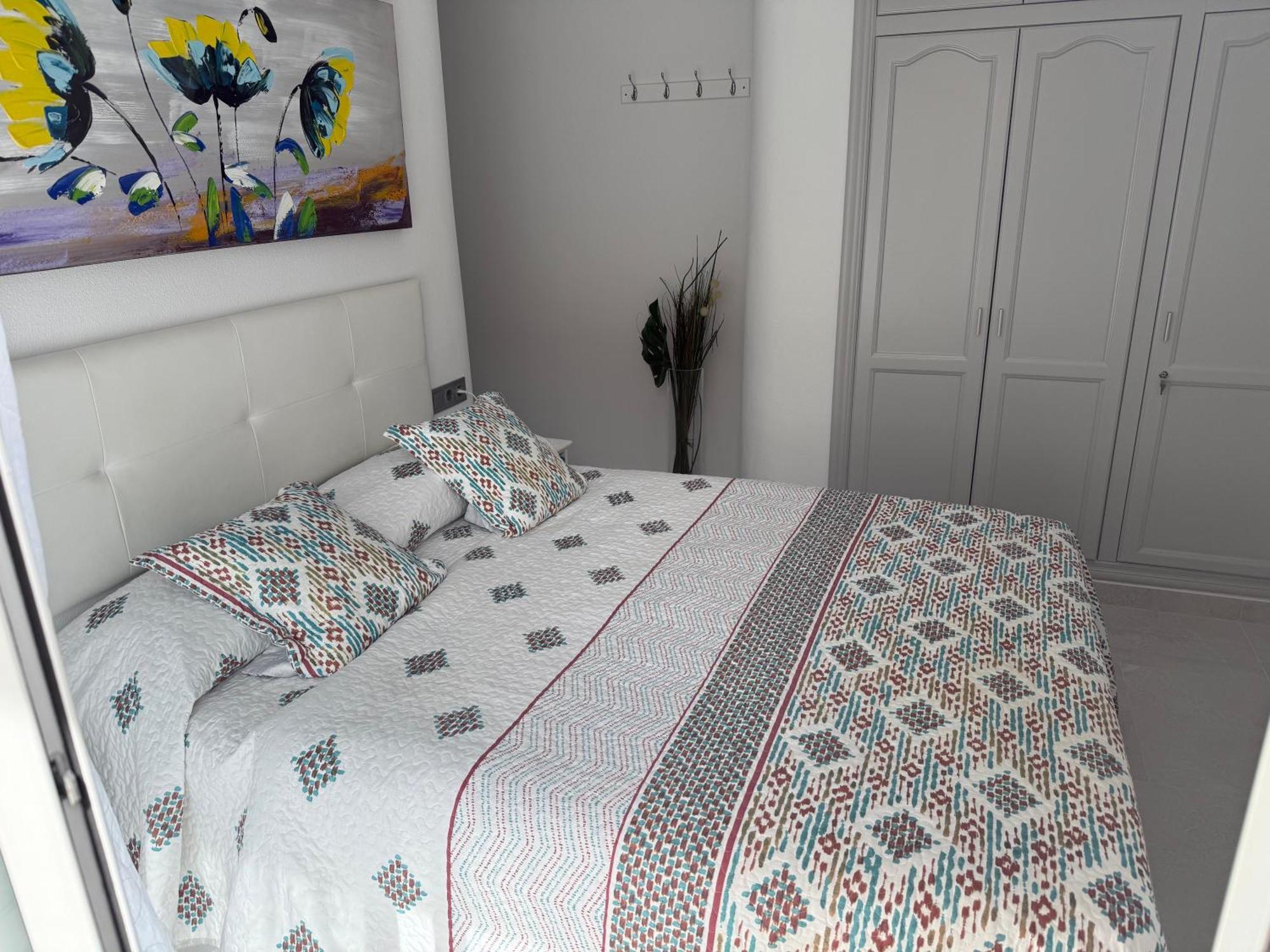 Residenz Ramon Gallud Torrevieja Bagian luar foto